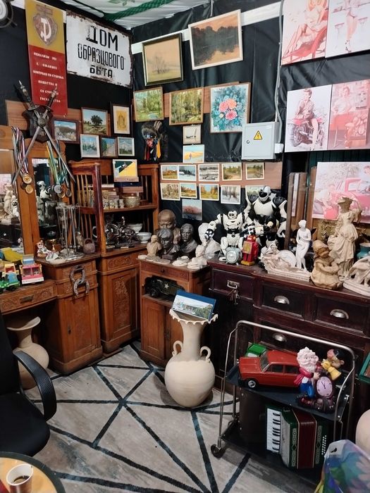 Ретро комната, продам. Сообщения не читаю! Звоните!