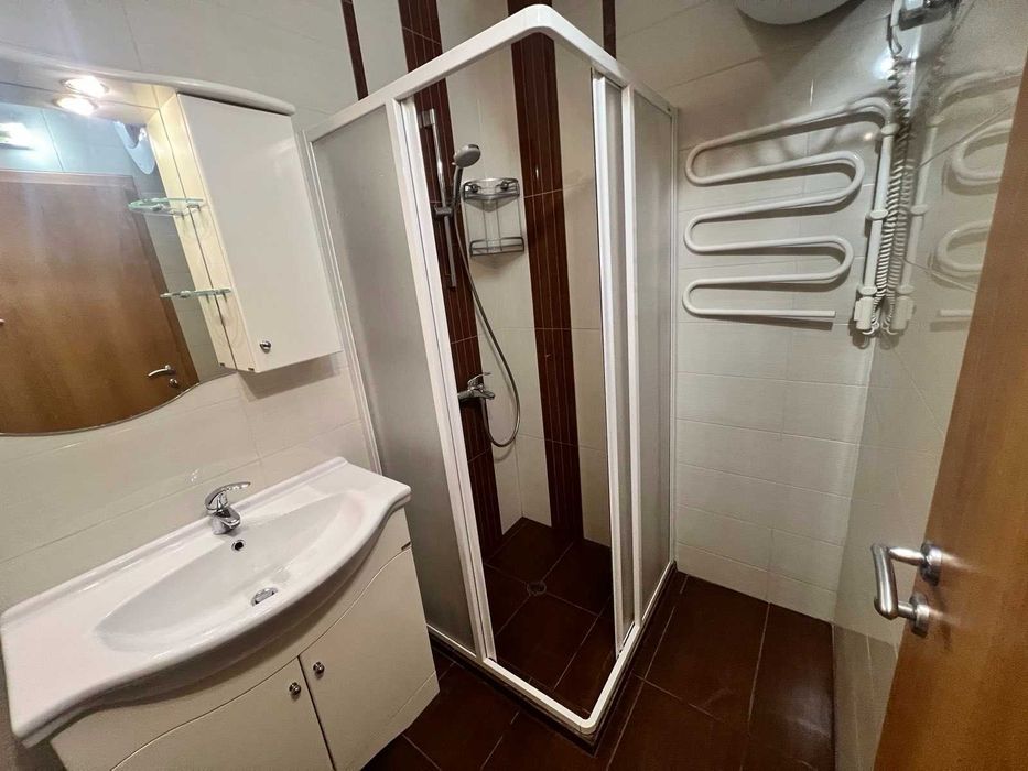 Отдава под наем София - Витоша - 3 стаен