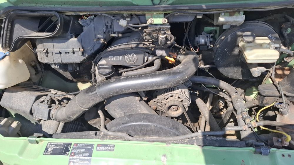 Vand capota,far,bara LT 28