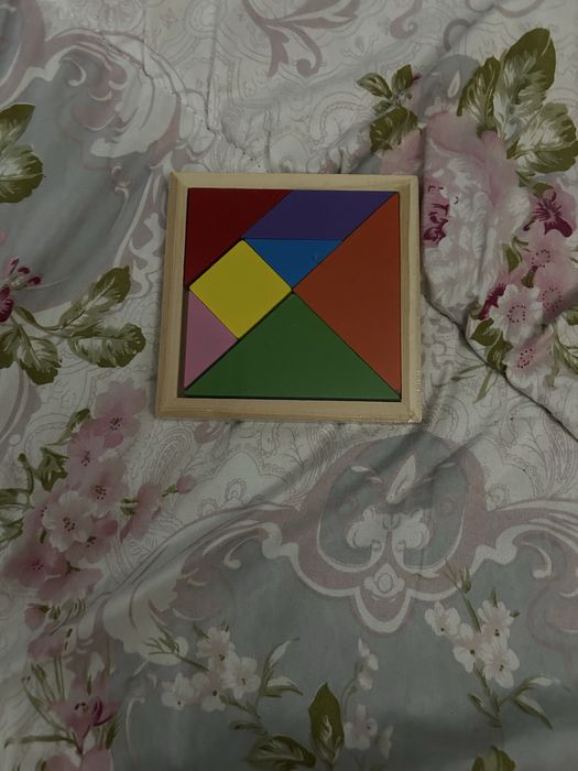 Puzzle tangram pentru copii