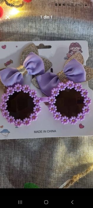 Set fetita ochelari si fundite