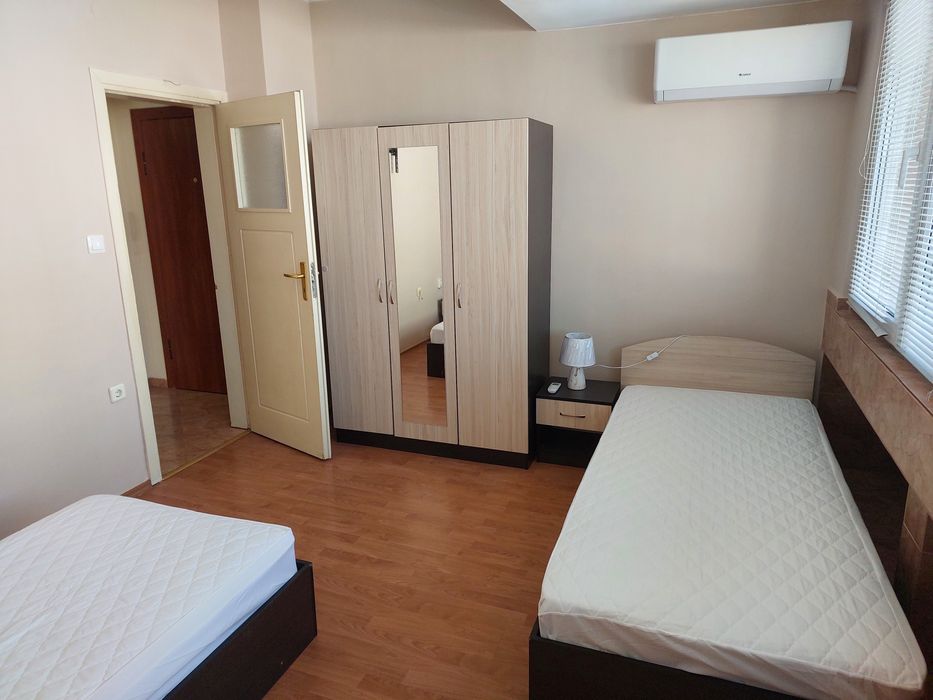 Дава се под наем Тристаен апартамент в Пловдив, Каменица 1 - 102 кв.м за 498.27 € - Снимка #11