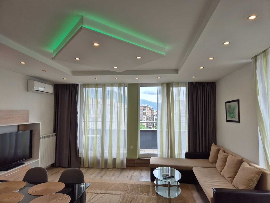 Продава се Двустаен апартамент в София, Младост 4 - 90 кв.м за 1739 €/кв.м - Снимка #1