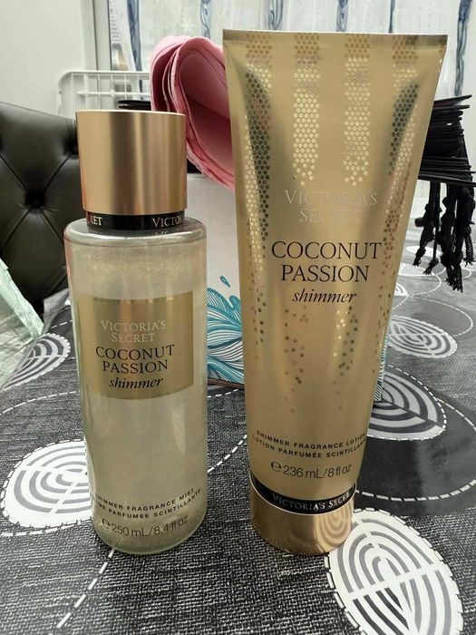 Victoria`s Secret сет оригинална нова козметика