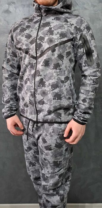 Екип Nike Tech Fleece Сив Камуфлаж