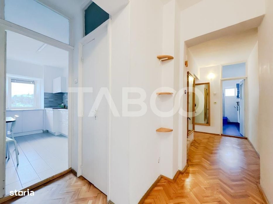 Apartament cu 3 camere decomandate de vanzare in cartierul Zorilor