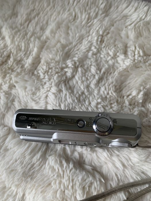 Продаю фотоаппарат Sony