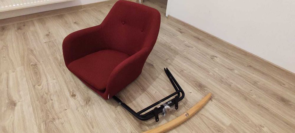 Scaun balansoar - perfect pentru adormirea bebelusului