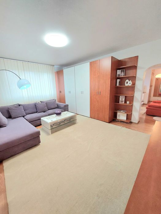 Apartament 68 mp utili