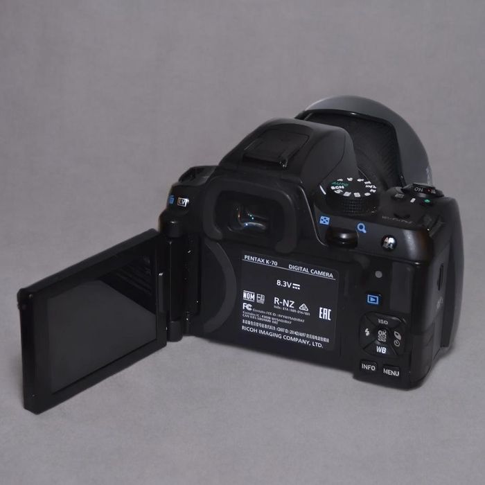 Pentax K 70 -  Като Нов! + Обективи