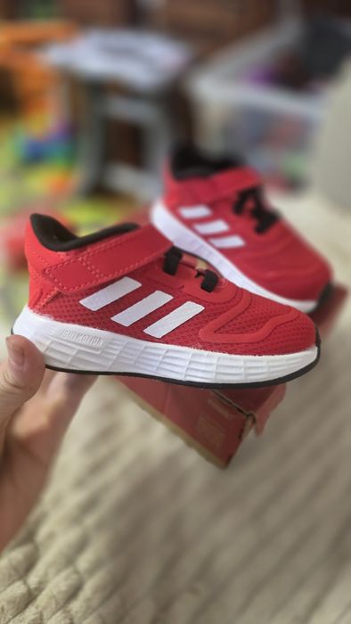 Incaltaminte Adidas copii