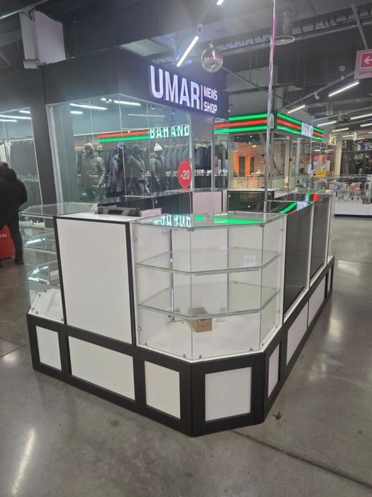 Островок витрина для ТРЦ