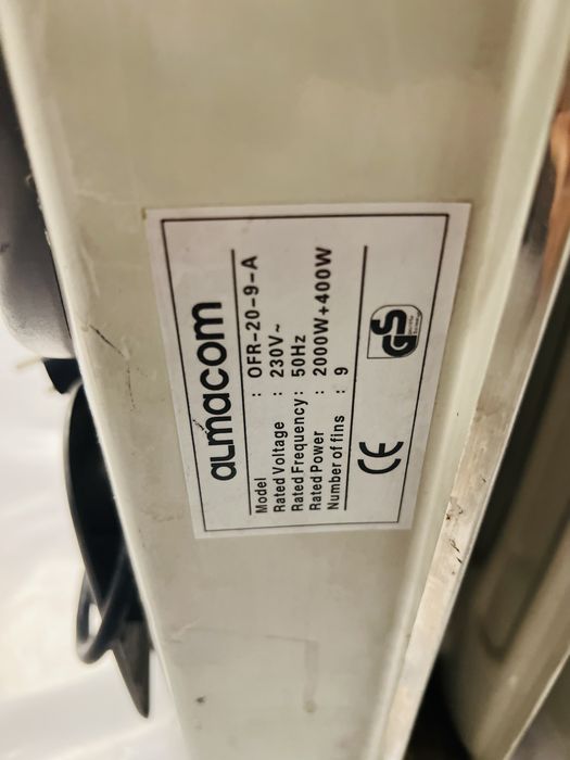 Масляный радиатор (батарея 9 секций)