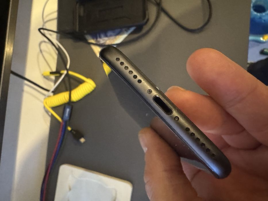 Iphone 8 , 256 Gb, baterie 96%, negru