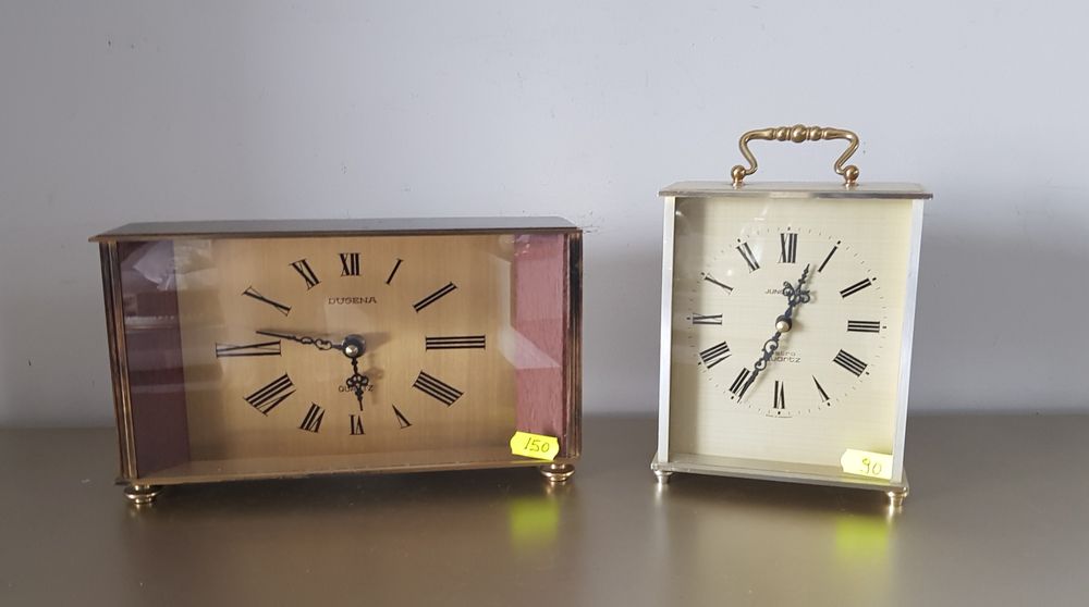 Ceas/ustensile vechi pentru semineu