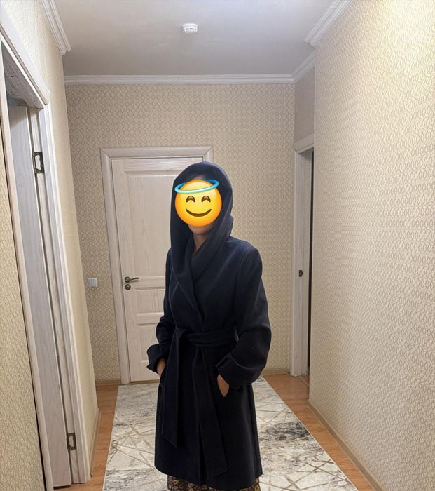 Продается пальто б/у. Недорого