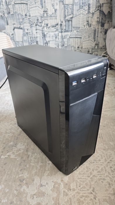 Продам системный блок на xeon