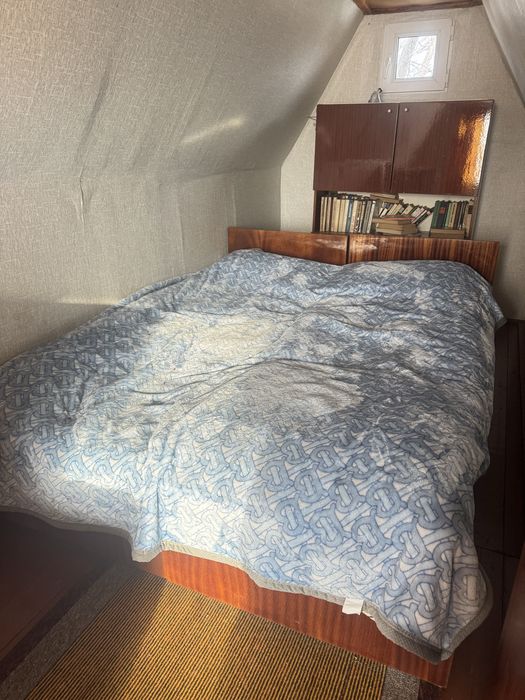 Отдам даром кровати