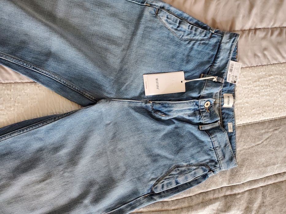 Джинсы модные 26