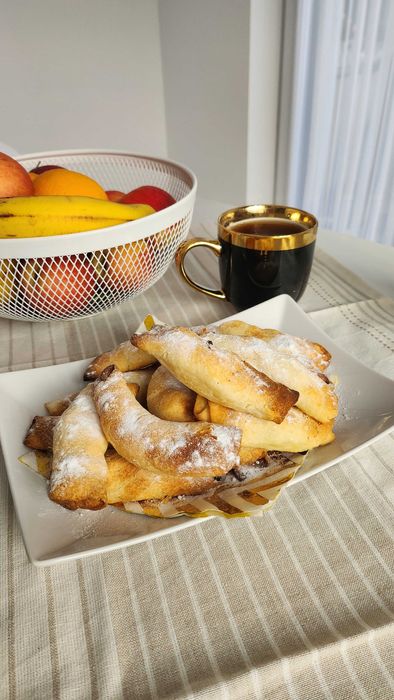 Cornulete feagede de casa delicioase si prăjituri