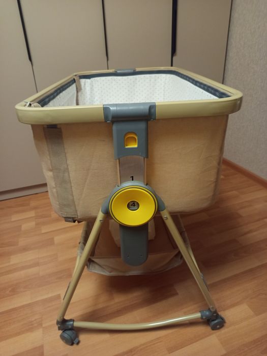 Продам детскую кроватку