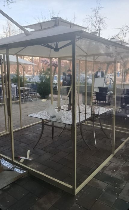 Baner tent prazirashni kapsula