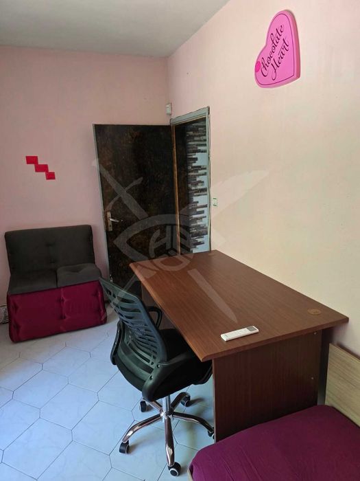 Дава се под наем Четиристаен апартамент в Пловдив, Кючук Париж - 116 кв.м за 525 € - Снимка #8