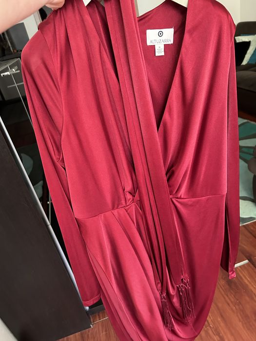 Брендовые платья и кофты