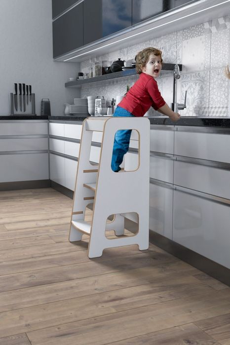 Учебна Кула Монтесори, Learning Tower