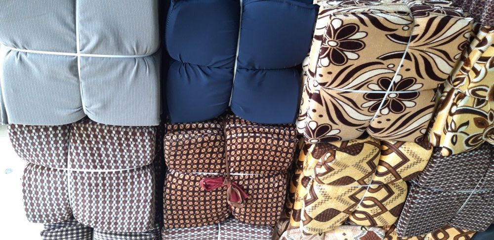 Perna scaun 30x30 cm. Diverse utilizari. Diverse modele culori. 25 buc