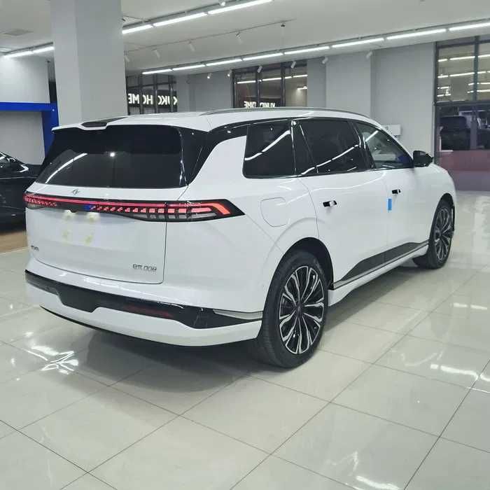 Dongfeng 008 ultra restyling 610km