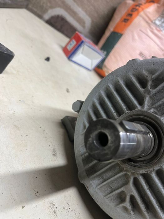 Продам электоромотор  70к