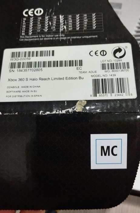 Xbox 360 slim HALO EDITION