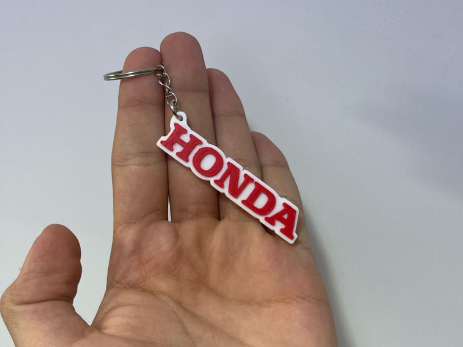 Персонализирани 3D ключодържатели с име – подарък по поръчка