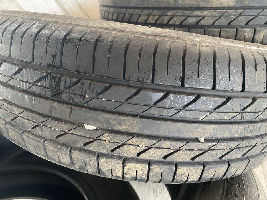 Шина на 185/65/15 toyo