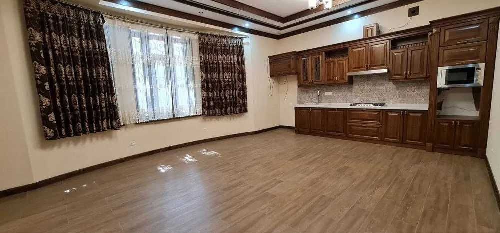 Сдаю Евродом 6-соток в Яшнабадском районе элегантная Классика