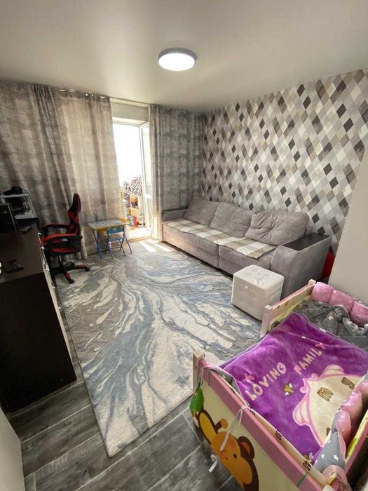 1-ком квартира, в районе КСК!