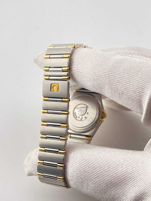 Часы Omega Constellation