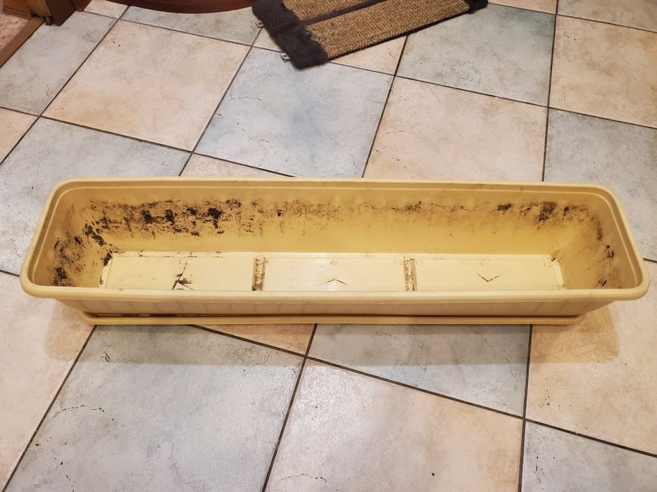 Ящик для цветов 2000тг