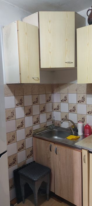 Кухонные шкафы продам
