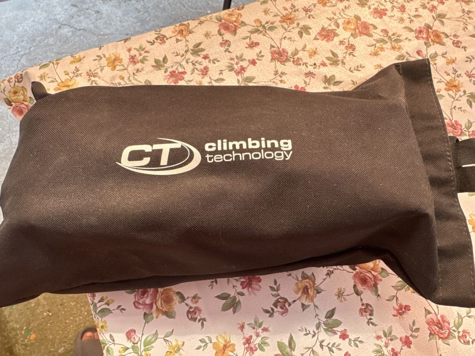 Colțari Climbing Technology Nuptse Evo Classic Flex