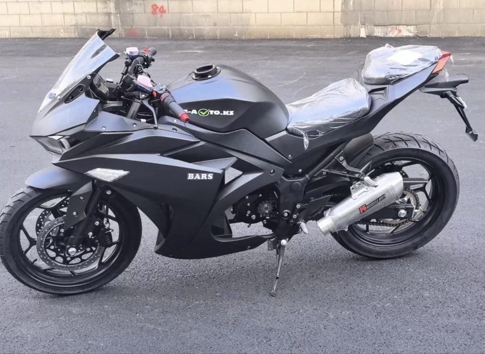 Yamaha R3 электромотоцикл