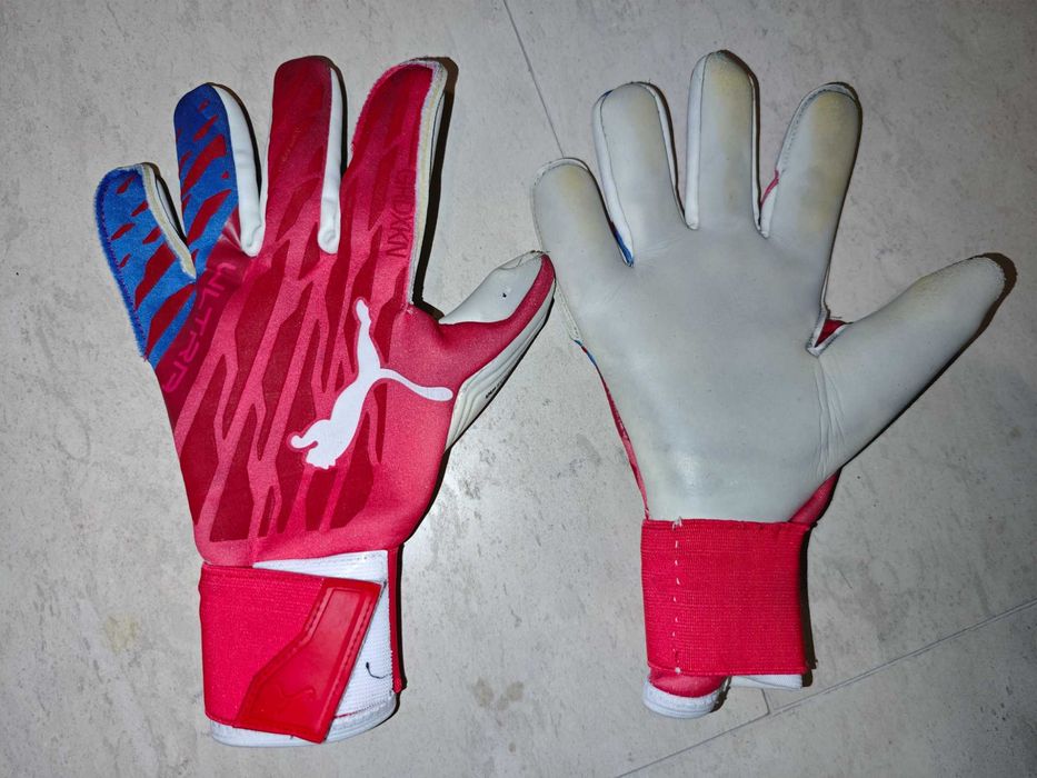 Вратарски ръкавици