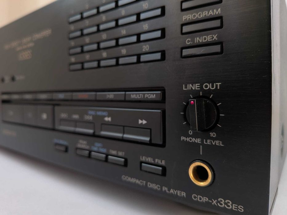 Sony CDP X33es varianta japoneza, 100V Atentie!