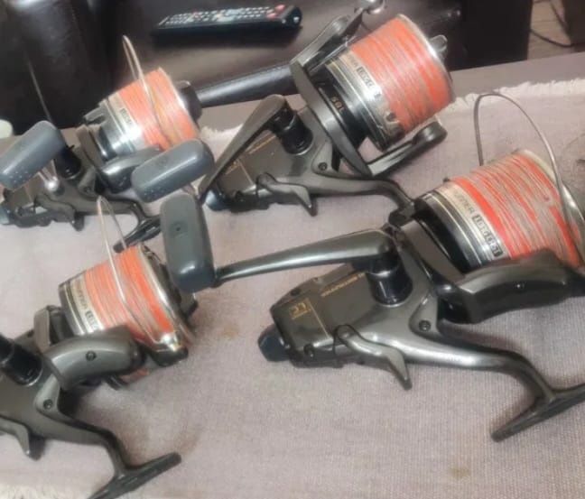Set 4 Mulinete Shimano Big Baitrunner Long Cast (BBLC)