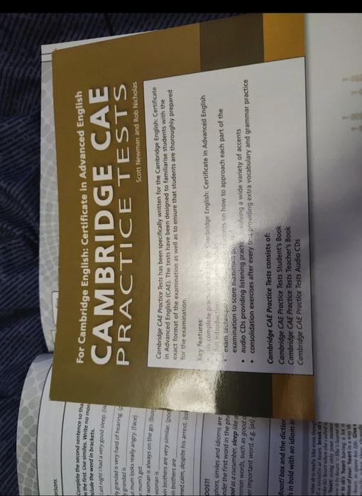 Manuale pentru examenul Cambridge CAE