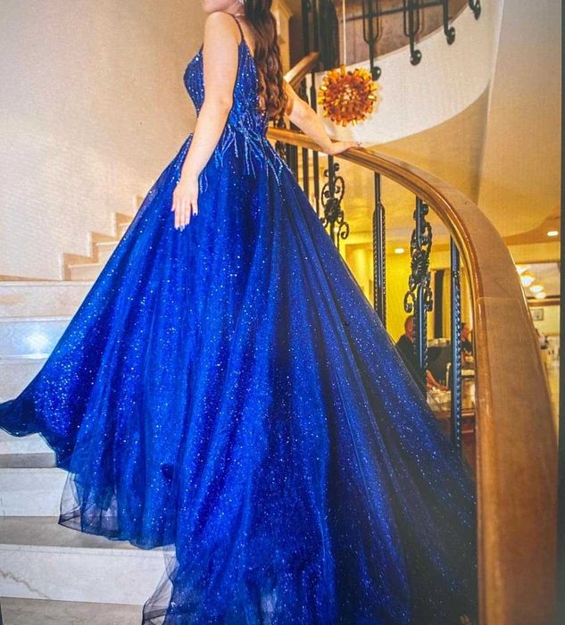 Уникална бална рокля