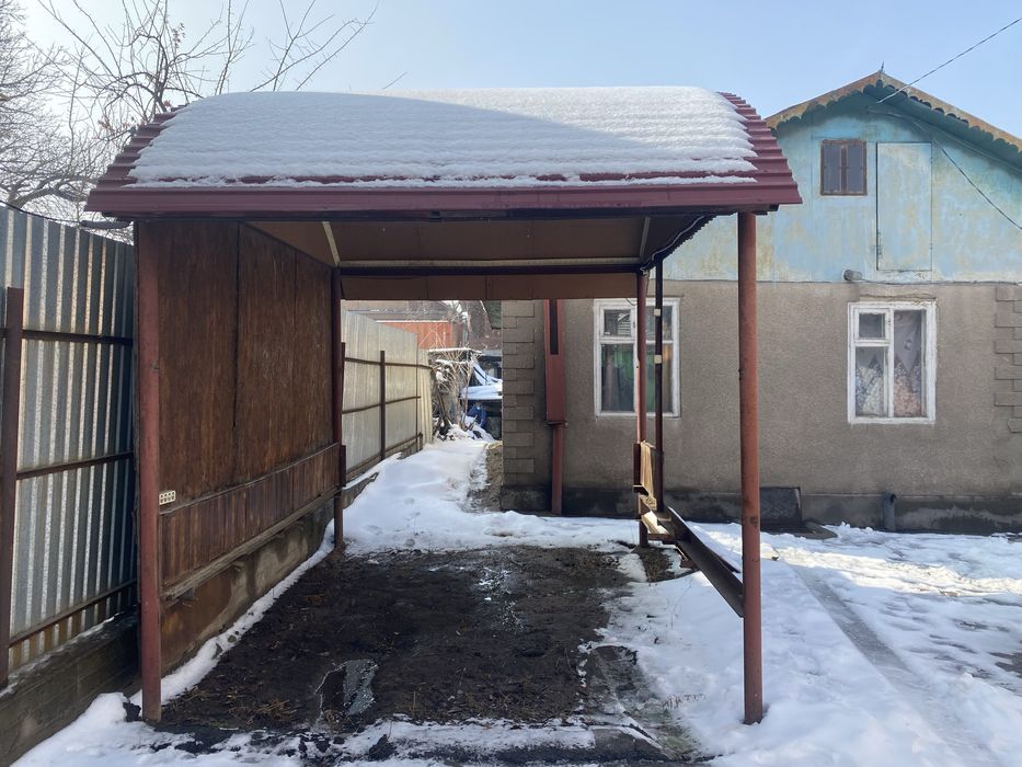 Продам тапчан.