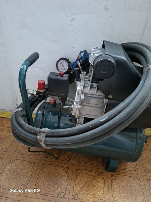 Продам компрессор