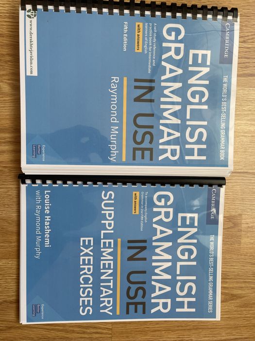 2 carti noi  limba engleza